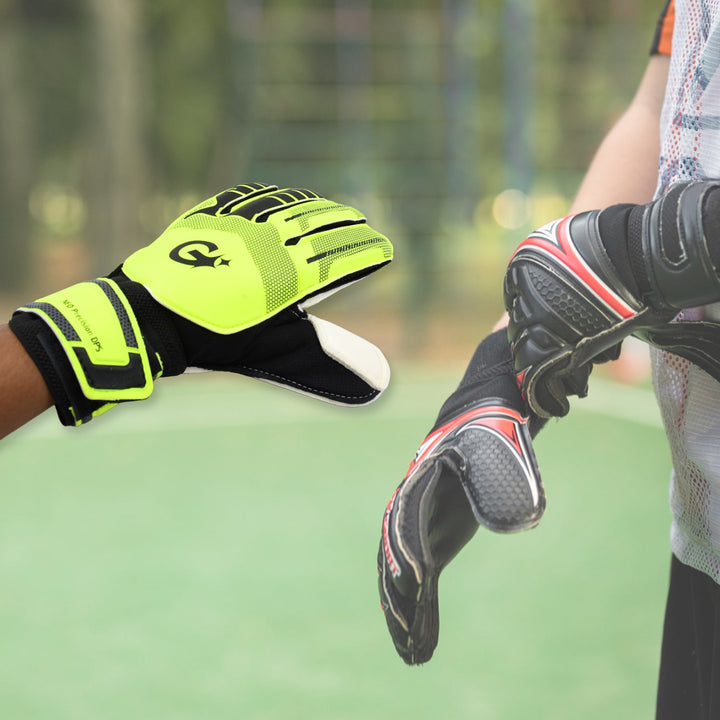 Multi-function sports gloves for goalkeeping and football training