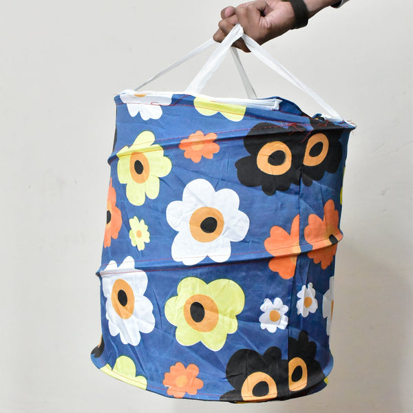 Canvas laundry bag with sturdy handles