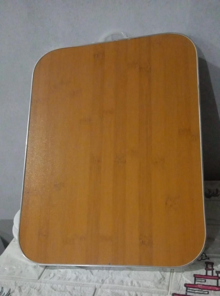 Steel and wooden cutting board comparison