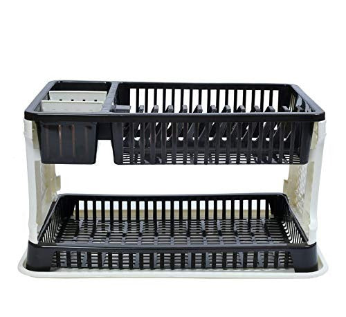 Kitchen dish rack with water storing tray.